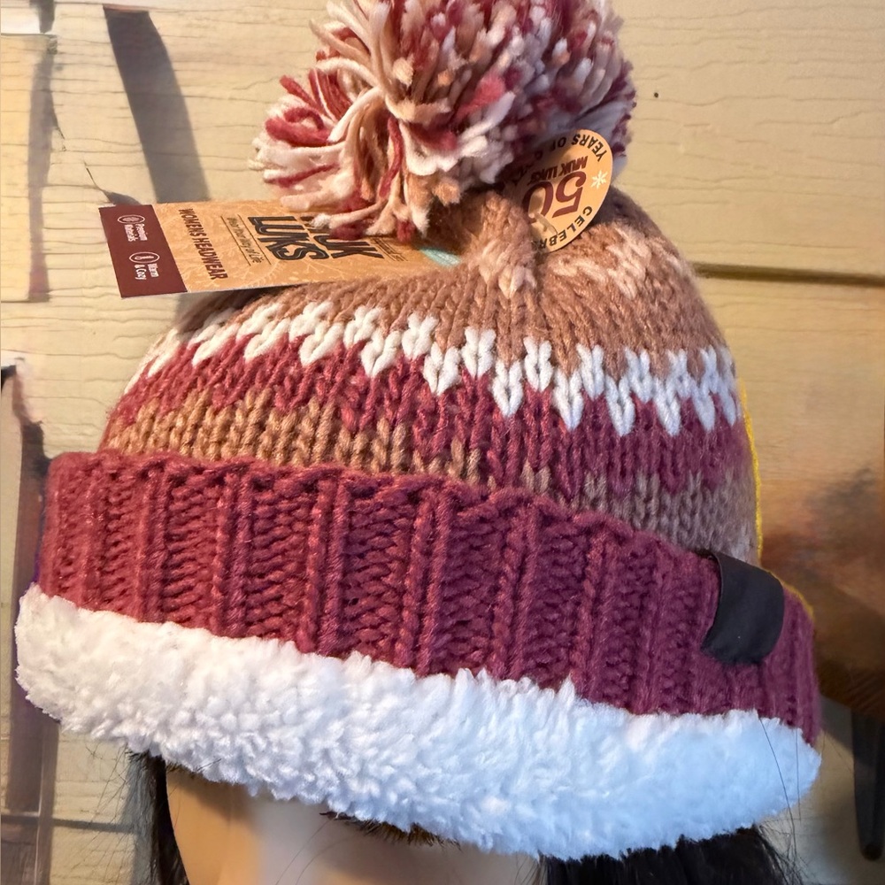MUK LUKS Knit Cuff Pom Pom Beanie - Picture 7 of 16